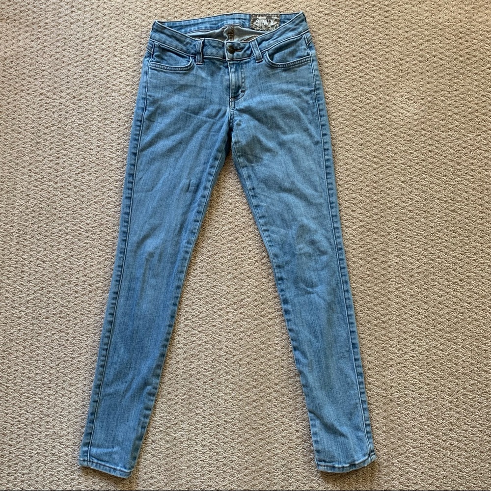 SIWY - light wash blue skinny jeans